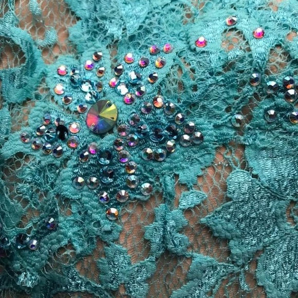 turquoise prom dress - Picture 3 of 5